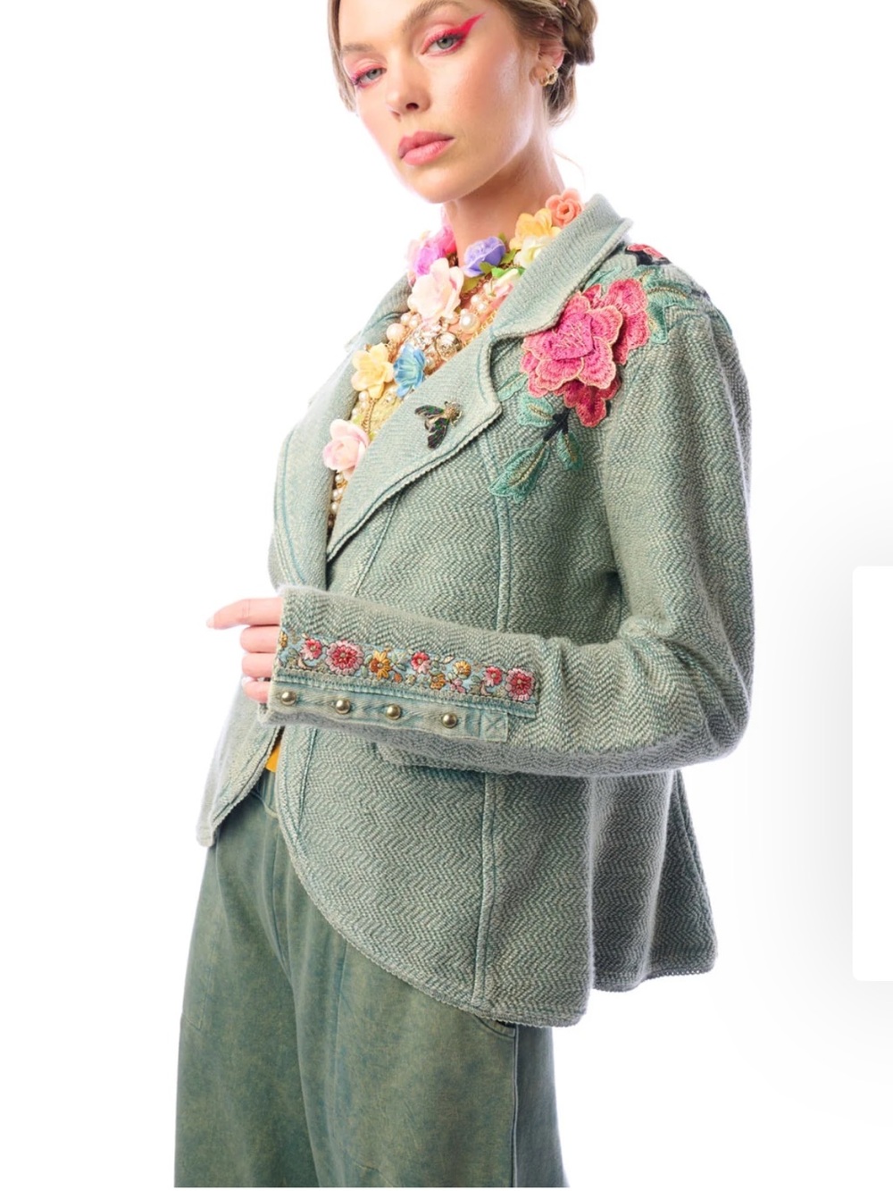 0004.New Aratta Alba Blazer Sage Green Womens Blazer Jacket